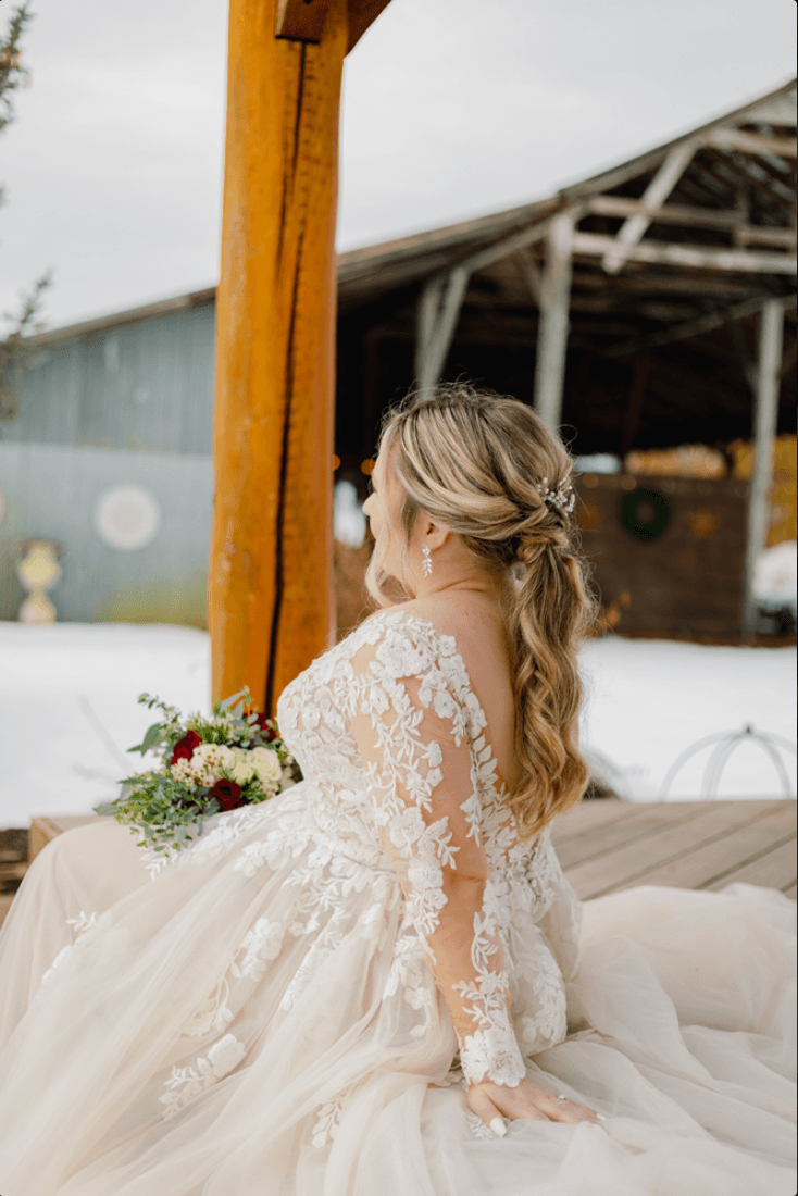 Beautiful portrait bride photo